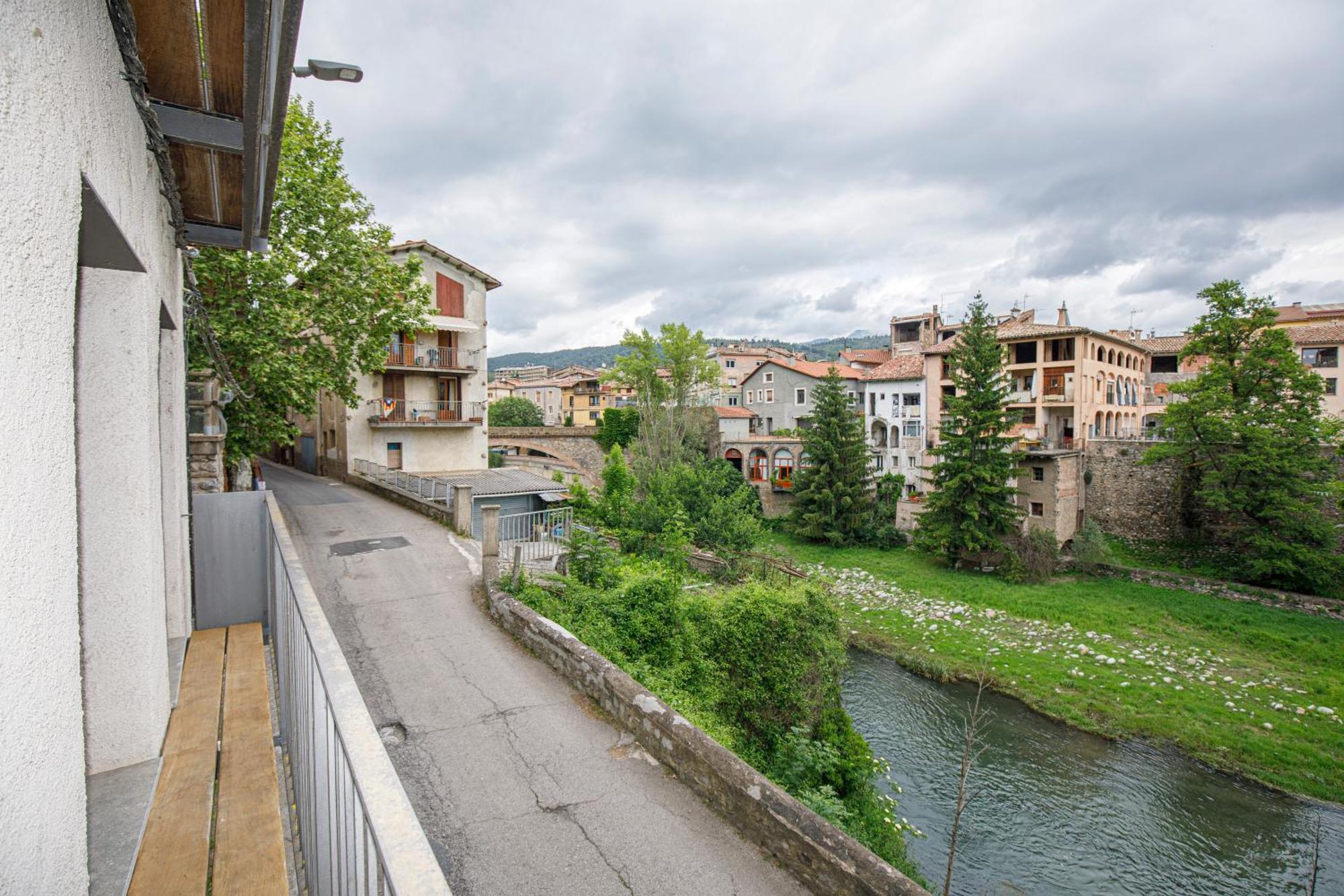 Centric Ripoll Apartment Bagian luar foto