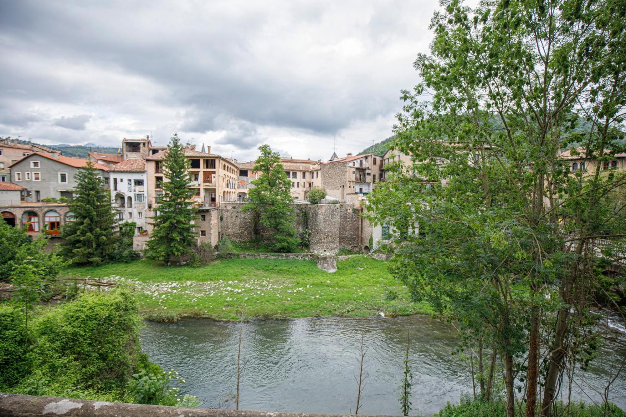 Centric Ripoll Apartment Bagian luar foto